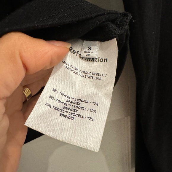 REFORMATION HOOK AND EYE LONG SLEEVE - Picture 5 of 5